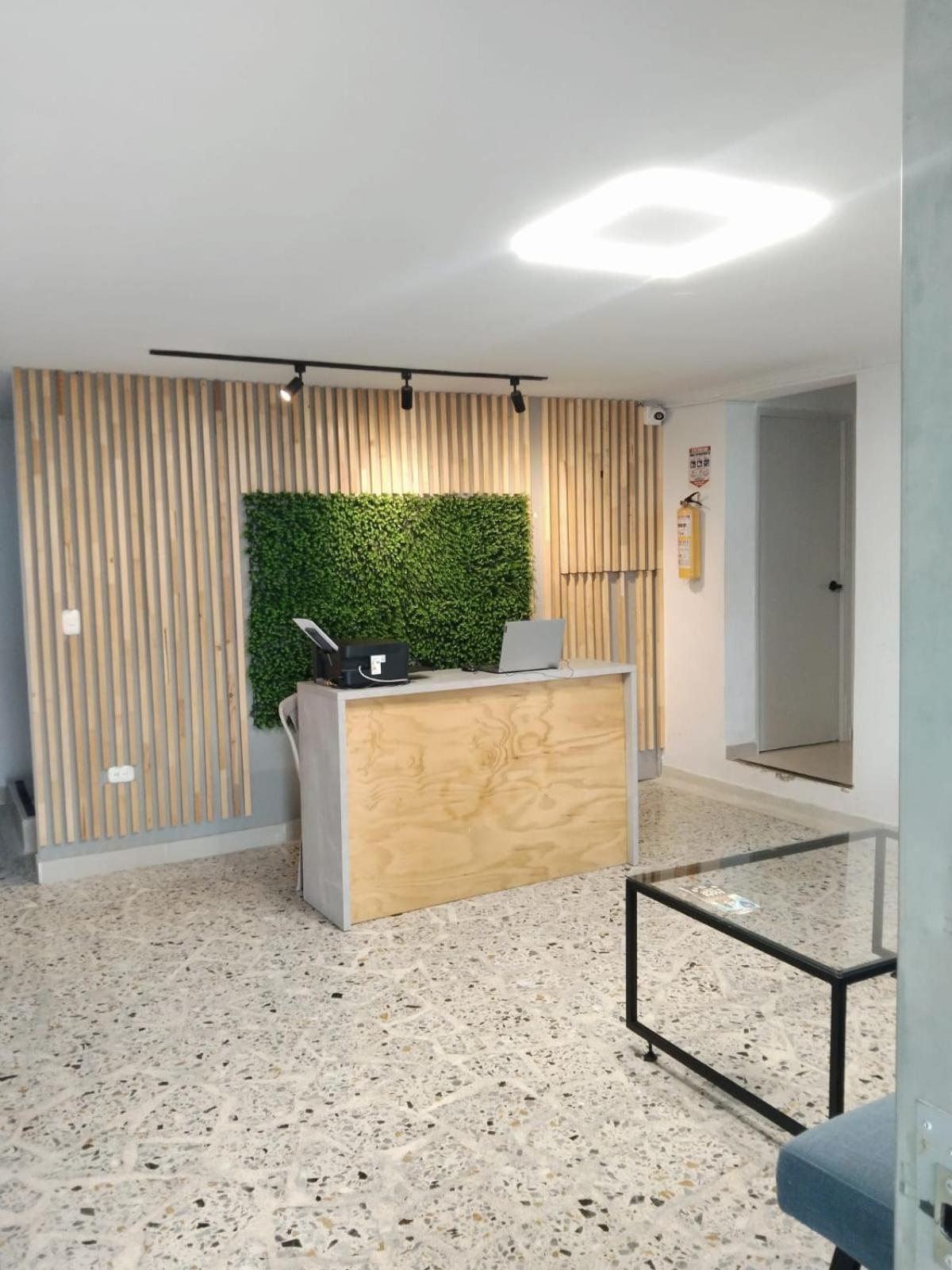 Hotel La Carpita Медельин Экстерьер фото